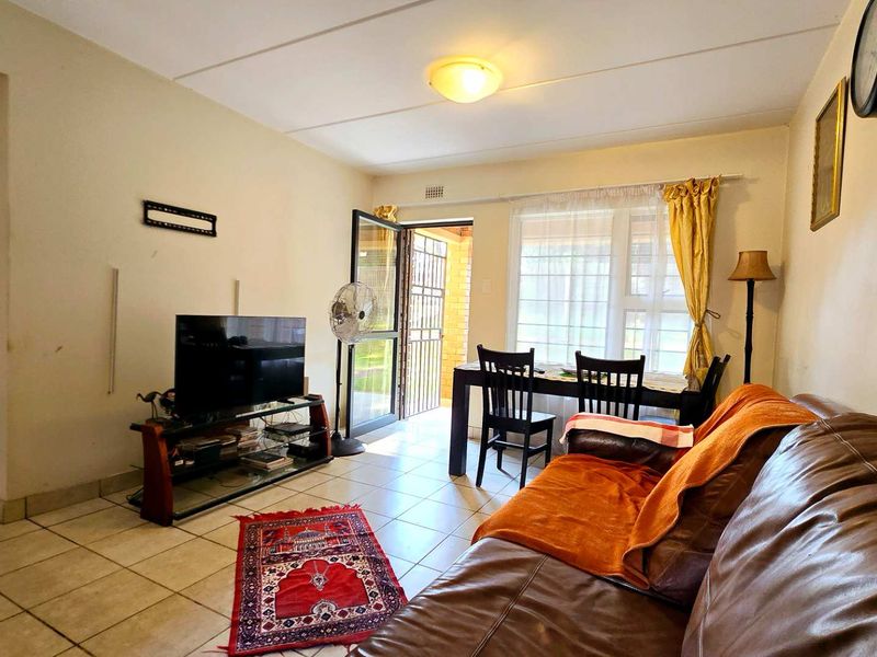 Secure Living in Olympus - Photo 4