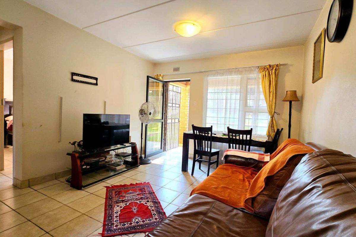Secure Living in Olympus - Photo 5