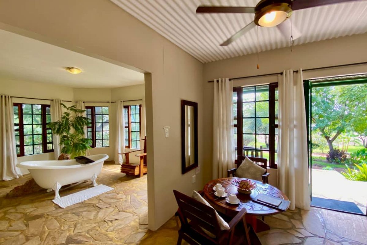 A rare investment opportunity on the banks of the beautiful Kavango River! - Photo 3