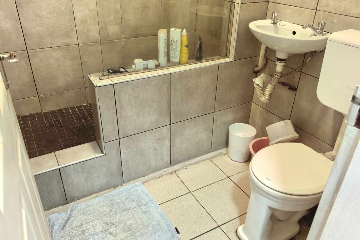 Ground floor 3 Bedroom apartment, Parow - Photo 4