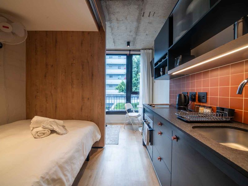 Modern Furnished Micro-Bachelor Apartment with Ocean Views at Three43 on B, Sea Point - Photo 2