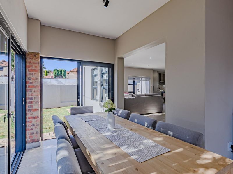 Modern Three Bedroom home in Security Estate - Olympus - Photo 7