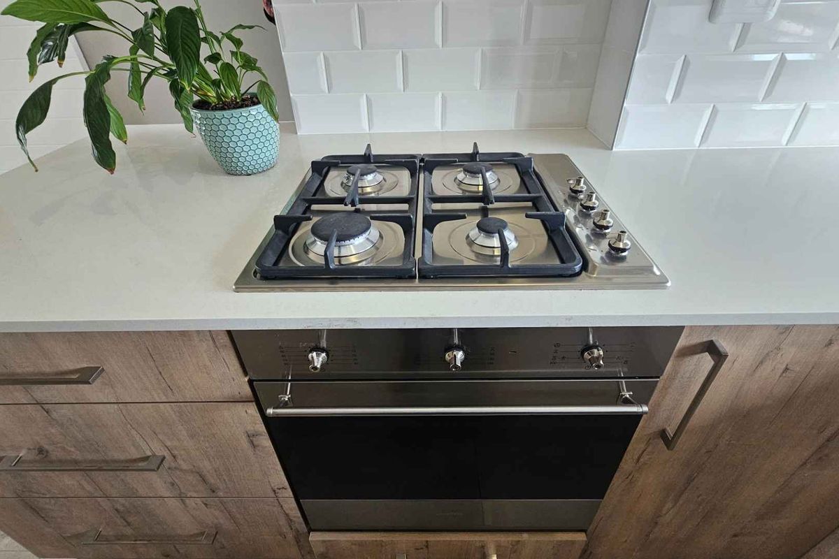 MODERN 2 BEDROOM APARTMENT, HARTENBOS - Photo 5