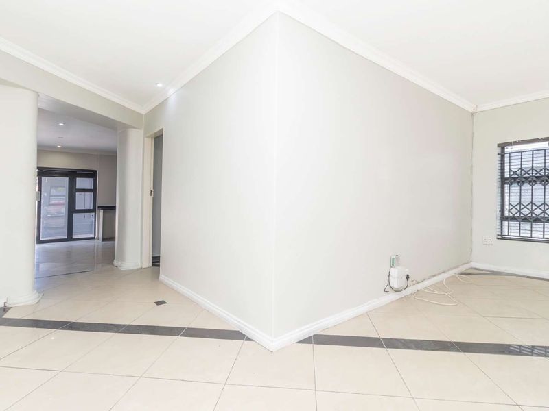 Super Spacious 4 Bed House to Let in Blairgowrie - Photo 6