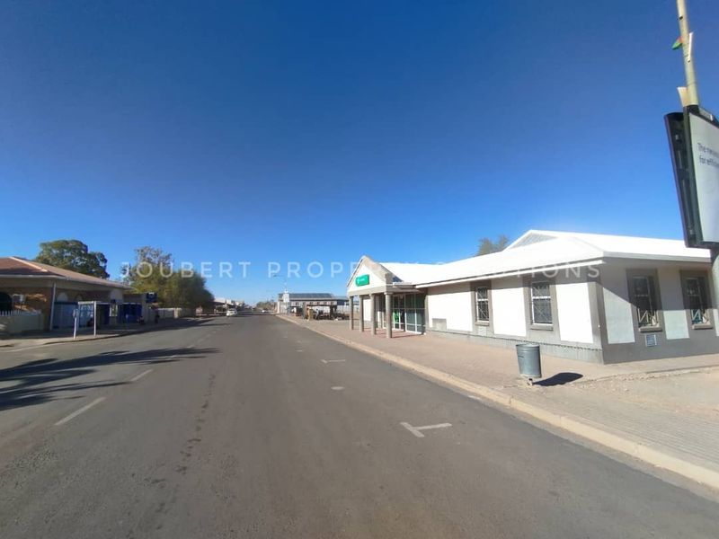 BUSINESS INVESTMENT PROPERTY FOR SALE IN MARIENTAL - NAMIBIA - Photo 2