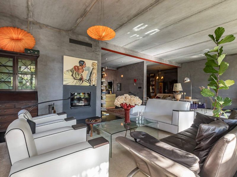 Rare Gem with Underfloor Heating, Solar & Development Potential - Photo 10