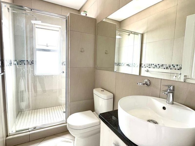 House for Sale in Elisenheim - Photo 9