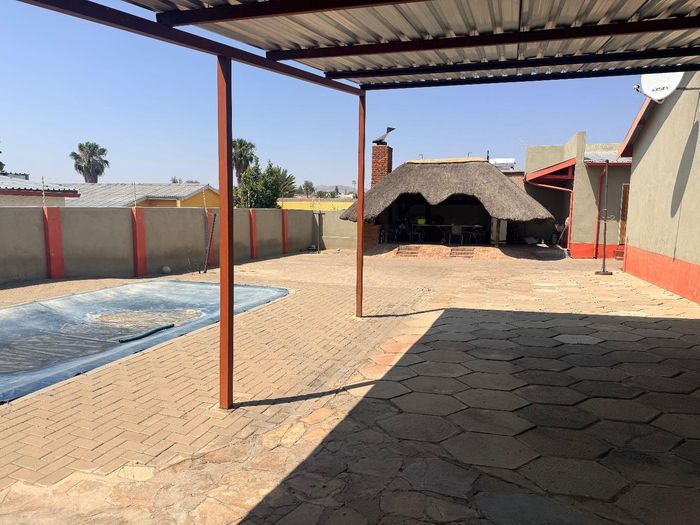 Property #2425859, House Sold in Hochlandpark