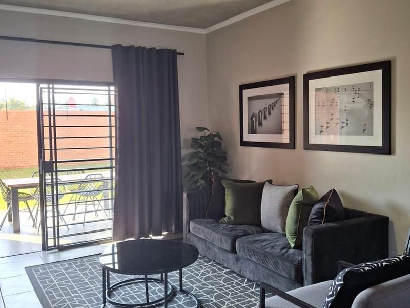 2 BEDROOM STACK UNITS FOR SALE IN RIETVALLEIRAND - Photo 4