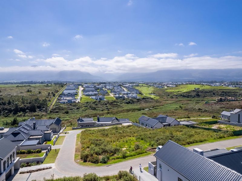 PRIME 766m2 CORNER STAND IN KINGSWOOD GOLF ESTATE - PHASE 4 - Photo 7