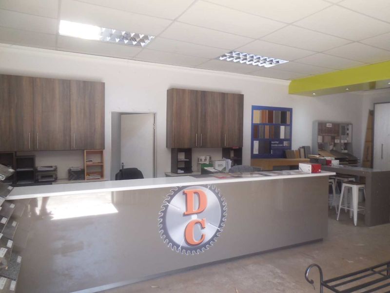 Offices for Rental in the Prime area of Silverton - Photo 4