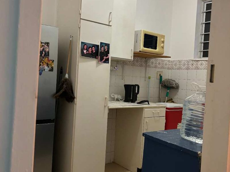 **Charming 5th Floor Apartment in Prime North Beach Location** - Photo 5