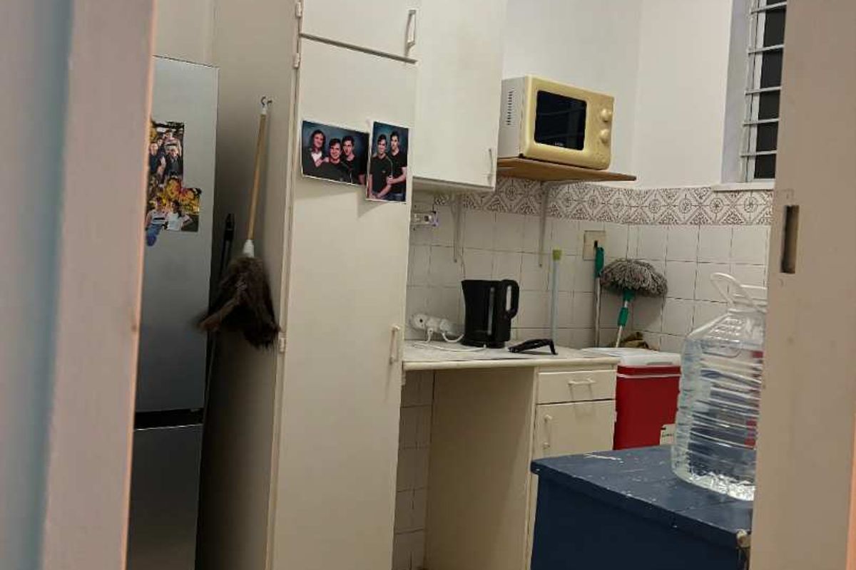 **Charming 5th Floor Apartment in Prime North Beach Location** - Photo 5