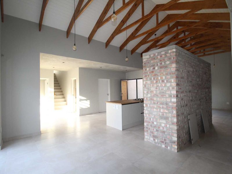 Townhouse to let in new complex in Swakopmund - Photo 10