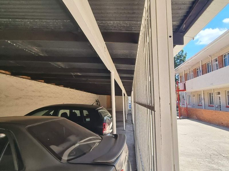 BLOCK OF FLATS - VERY GOOD LOCATION EXCLUSIVE SOLE MANDATE - Photo 10