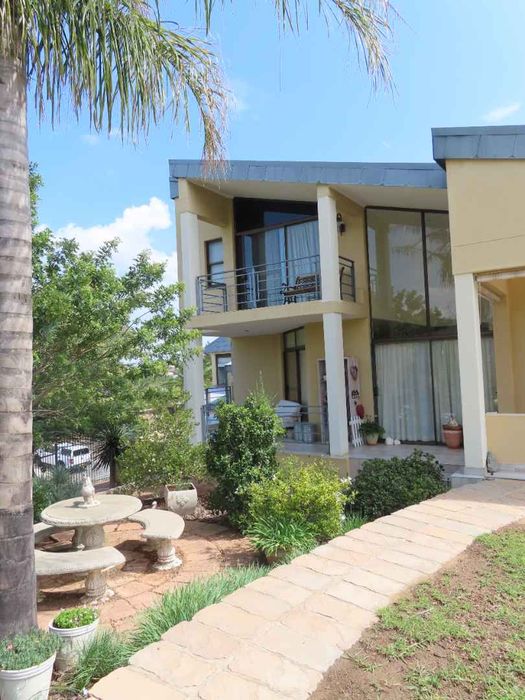 Property #2373857, House Pending Sale in Ludwigsdorf