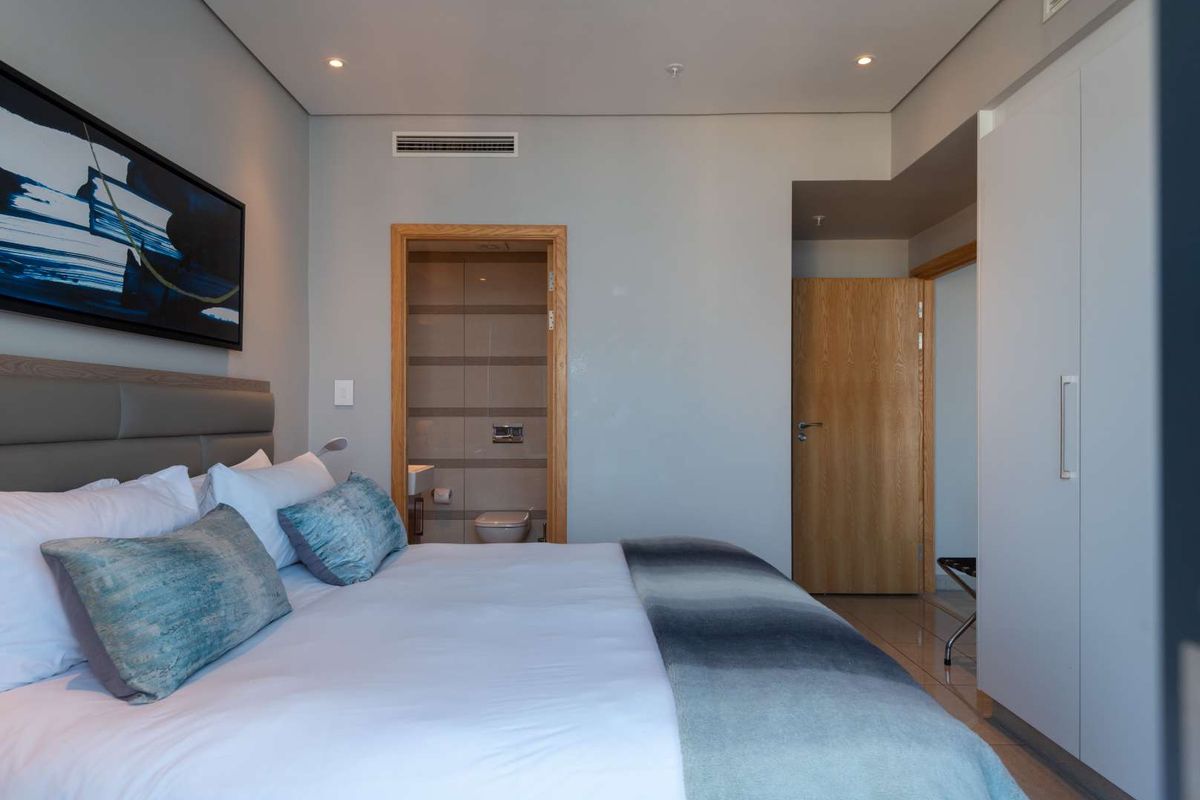 2 BEDROOM / 2 BATHROOM APARTMENT FOR SALE - Photo 5