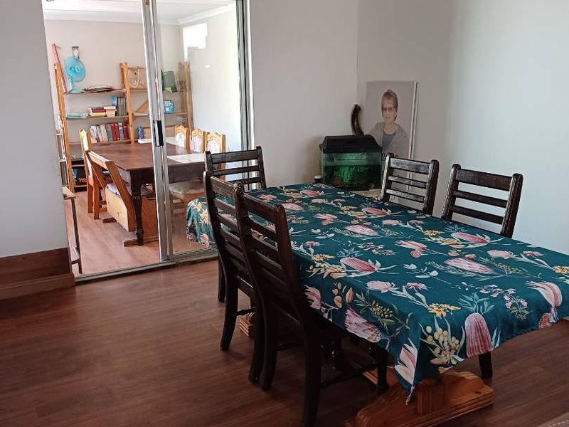 Family Home with Flat close to Duneside School and Dunesmall - Photo 4