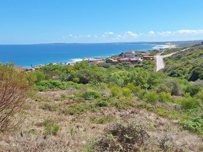 Prime Coastal Canvas: 990m2 with Unobstructed Ocean Views - Photo 10