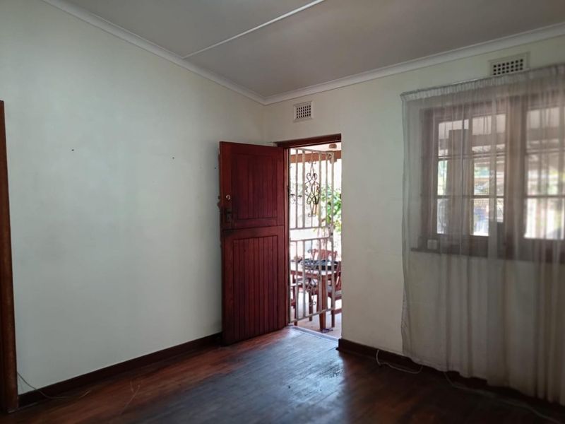 WHERE COMFORT MEETS OPPORTUNITY - Photo 2