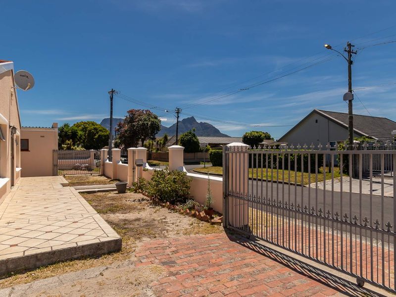 Investors, Corner plot, 2-3 Separate units - Photo 7