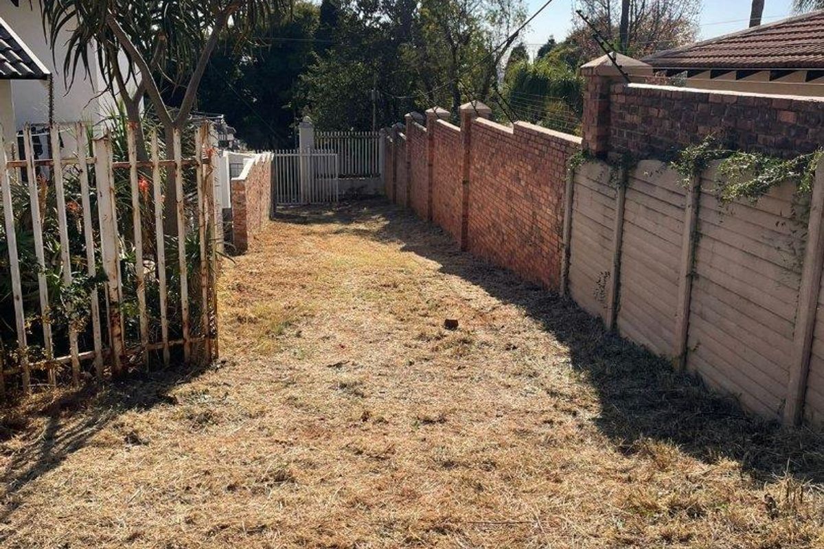 971 m2 Panhandle Stand in GroenKloof Secured Estate - Photo 4