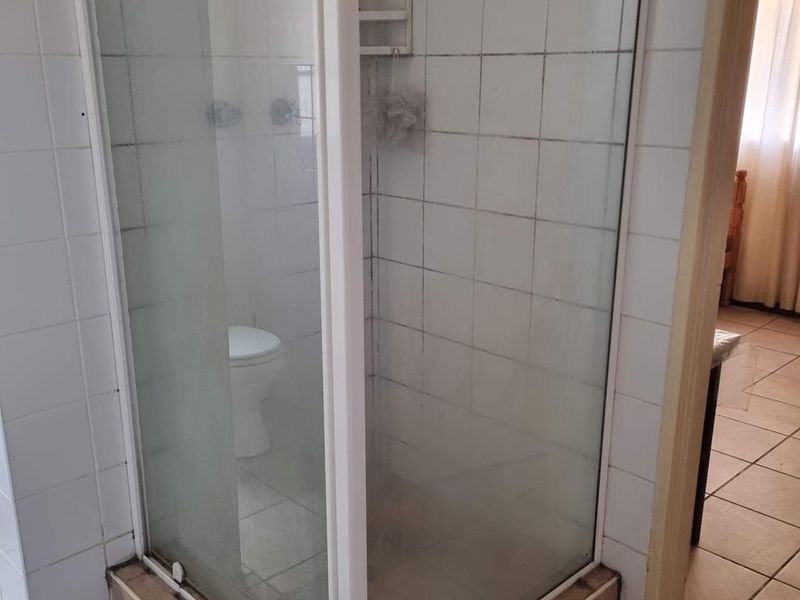 Summerstrand accommodation available to rent - Photo 6