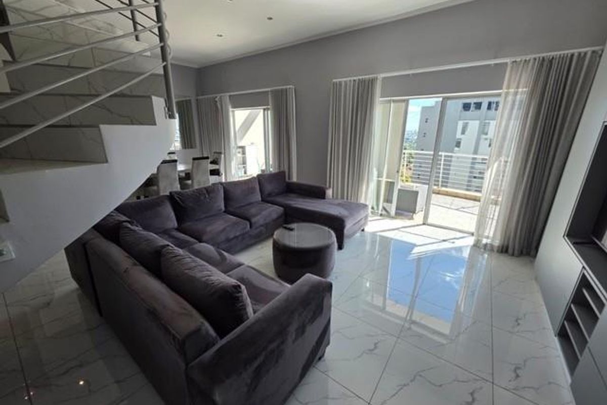 3 Bed Fully Furnished Apartment for Rent in Sandhurst - Photo 3