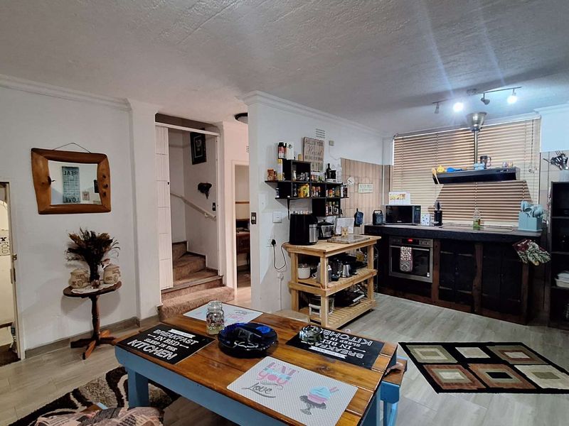 3 Bedroom Duplex in Blackheath - Photo 8