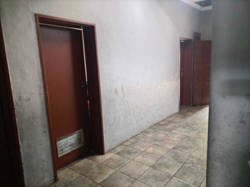 Calling all investors - Photo 4