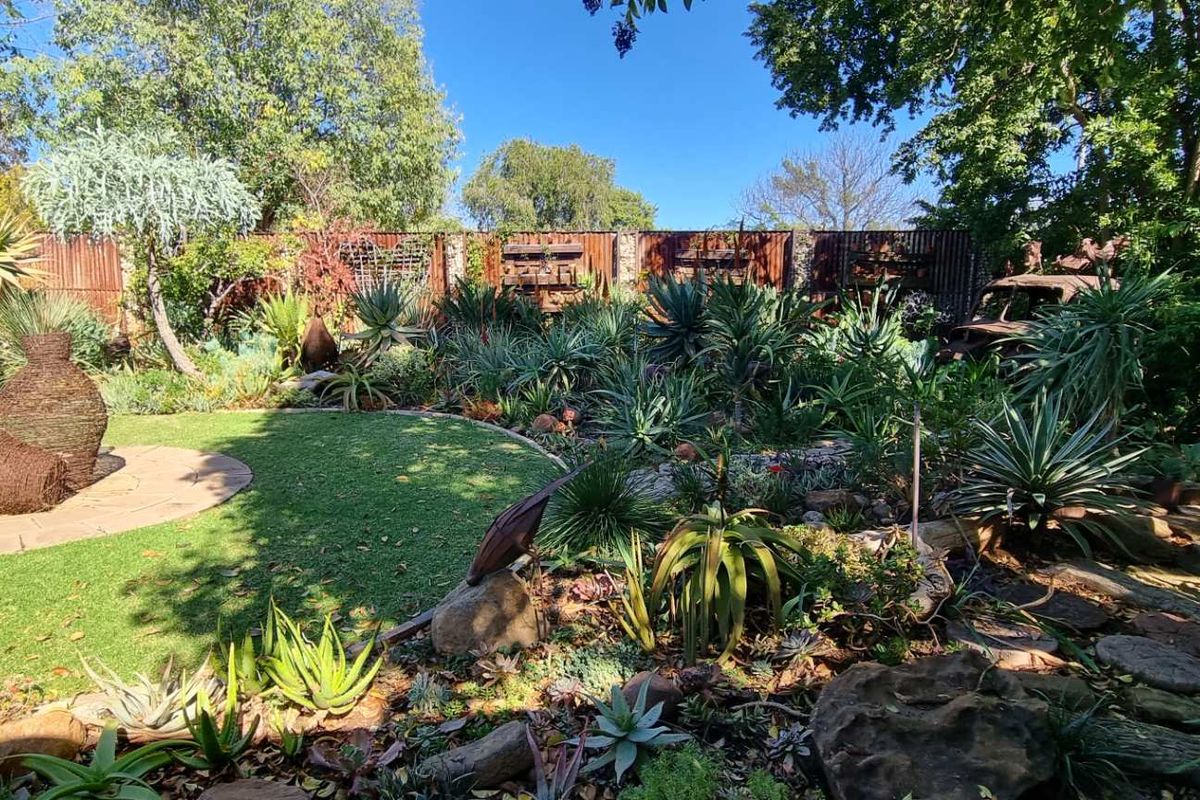 PICTURE PERFECT VERSATILE ACCOMMODATION - Photo 5