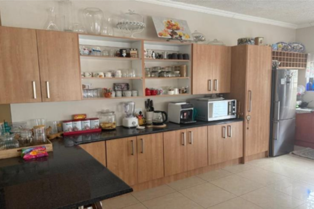 House For Sale in Auablick - Photo 3