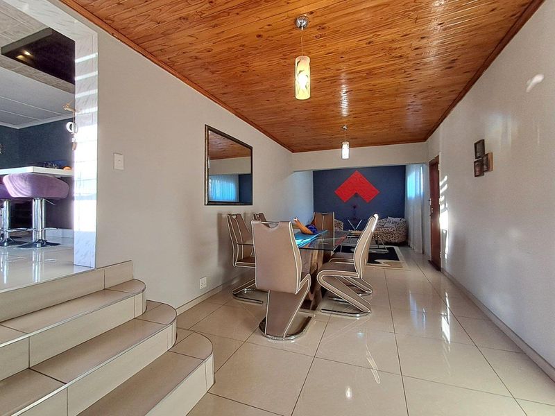 4 Bedroom House for sale in Albemarle - Photo 6