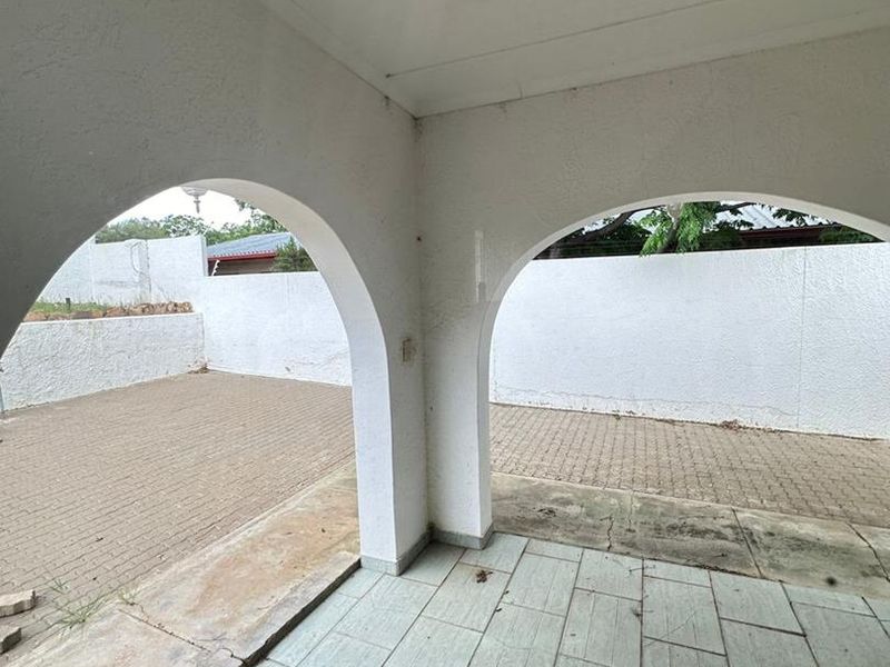 3 Bedroom House to Rent - Photo 3