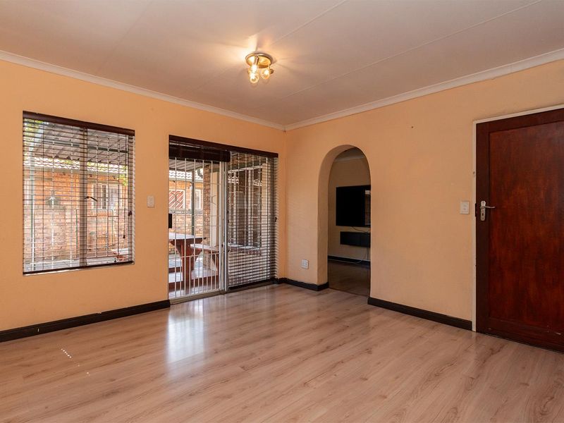 Perfect Lock-Up-and-Go 3-Bedroom Unit in Terenure - Photo 7