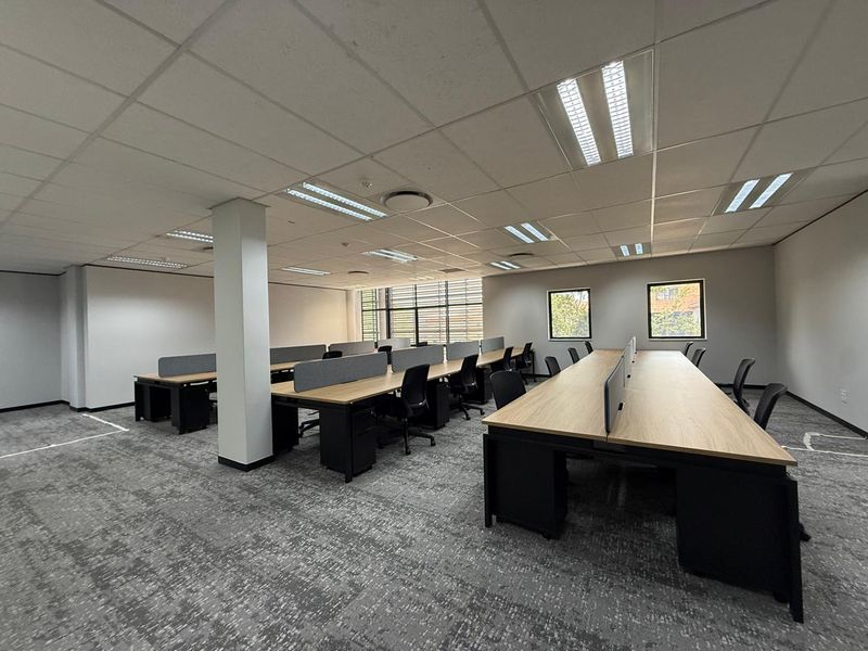 Exceptional Office Space Available at The Grid – First Floor, 289m2 - Photo 10