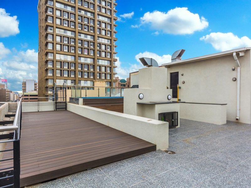 Charming Bachelor Apartment in Ferreirasdorp - Photo 3