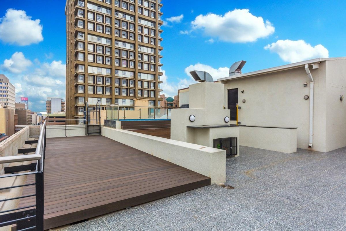 Charming Bachelor Apartment in Ferreirasdorp - Photo 3