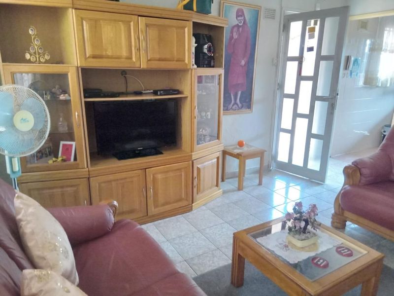 Cozy Family Home in Shallcross with Great Security and Views - Photo 6