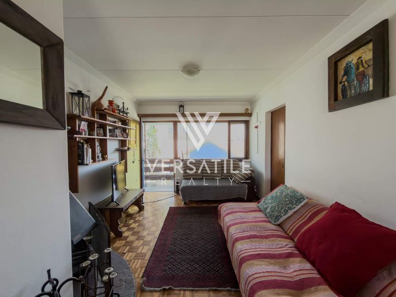 Versatility, Prestige, and Profit—one exceptional property. - Photo 7