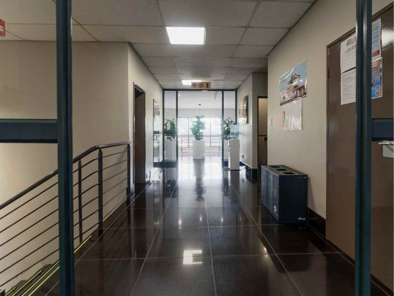 Prime First Floor Opportunity | Ideal Medical Centre or Restaurant Space - Photo 6