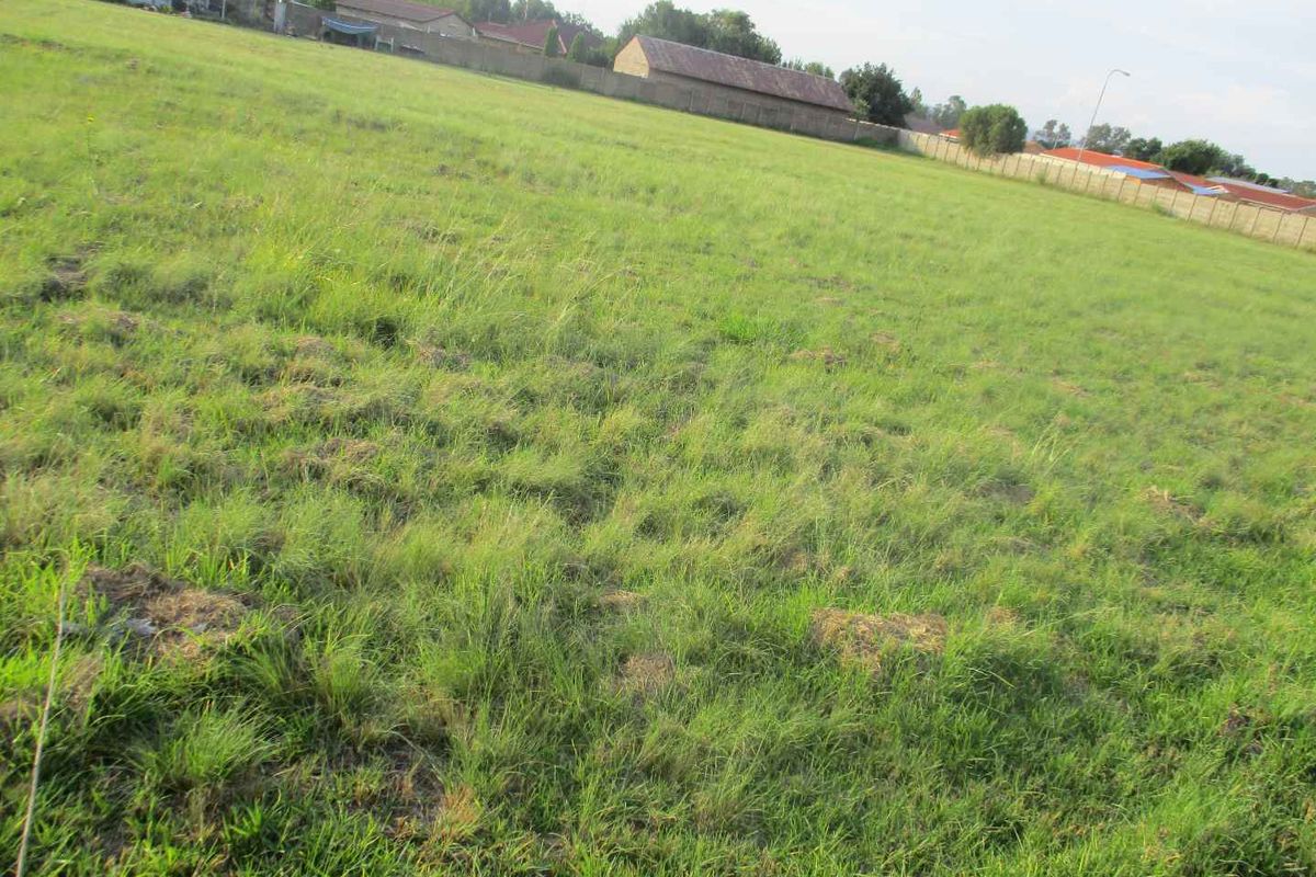 Vacant land for 20 Sectional Titles - Photo 4