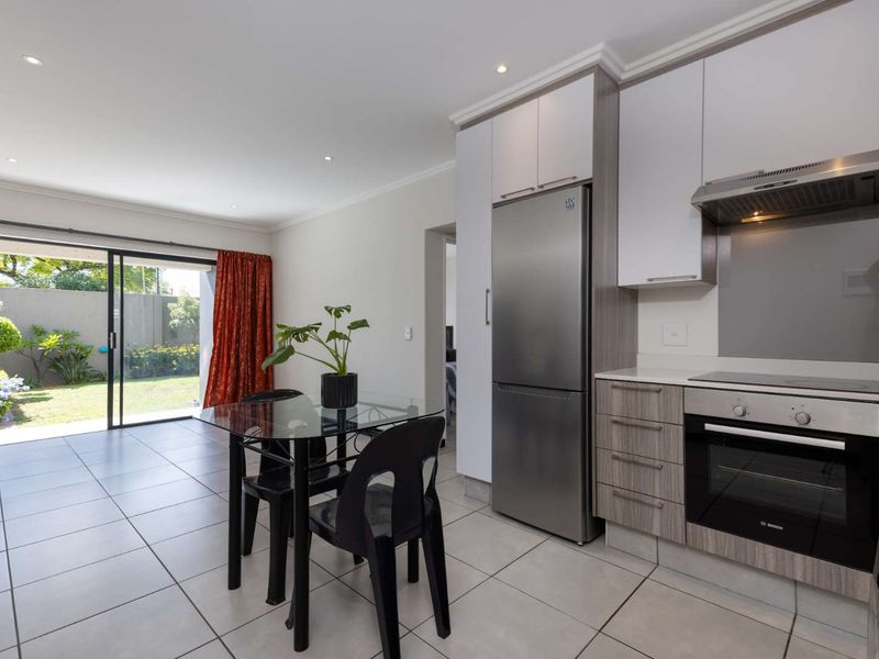 A WELL- POSITIONED GROUND FLOOR UNIT IN SOUGHT AFTER MONTEGO - Photo 3