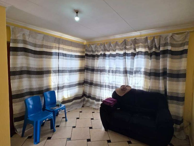 2 Bedrooms family home for sale on a massive stand - Photo 5