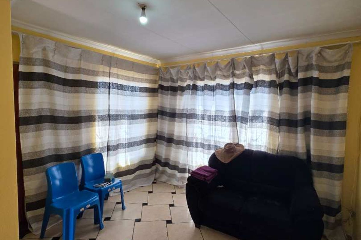 2 Bedrooms family home for sale on a massive stand - Photo 5