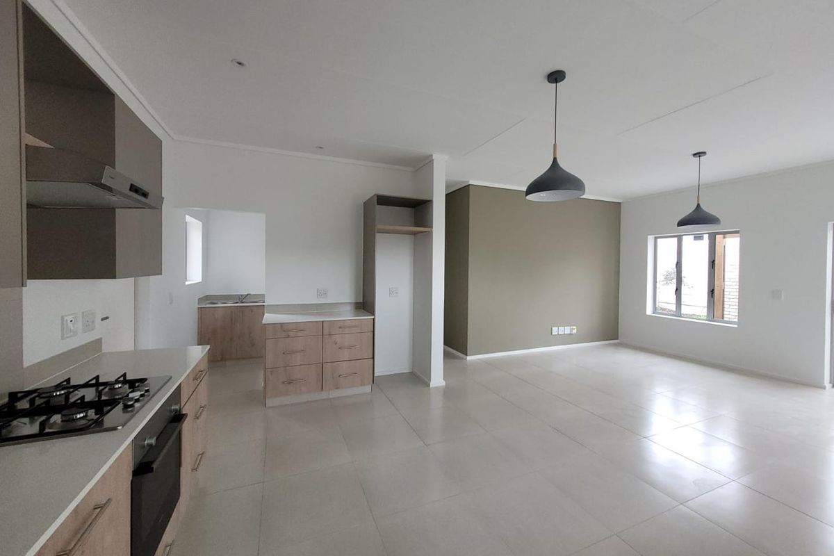 Mooikloof Country Estate 3 Bedroom House For Sale - Photo 4