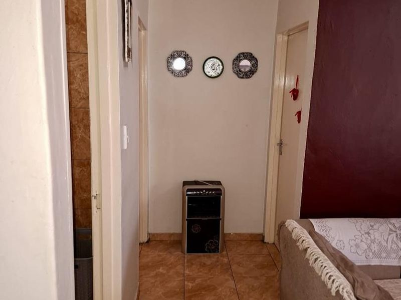 Below Valuation! Secure Your 2-Bedroom Apartment in Veddersdal Today - Photo 9