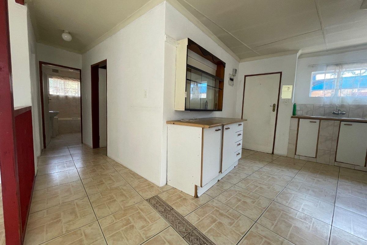 Spacious 2 Bedroom Garden Cottage - Homestead - Photo 5