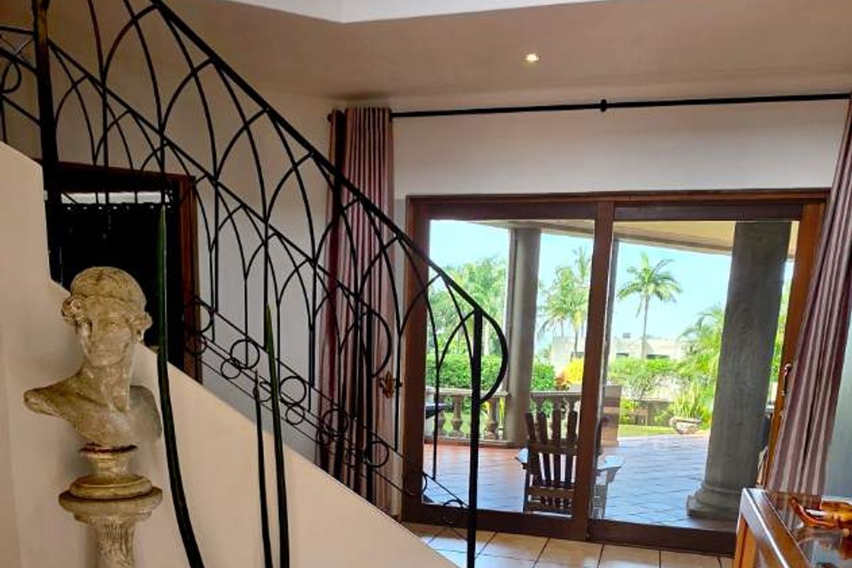 HENDRA - 4 BEDROOM WELL LOVED FAMILY HOME IN UMHLANGA - Photo 4