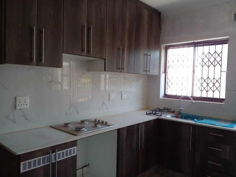 BUSINESS PREMISES FOR OFFICE - Photo 6